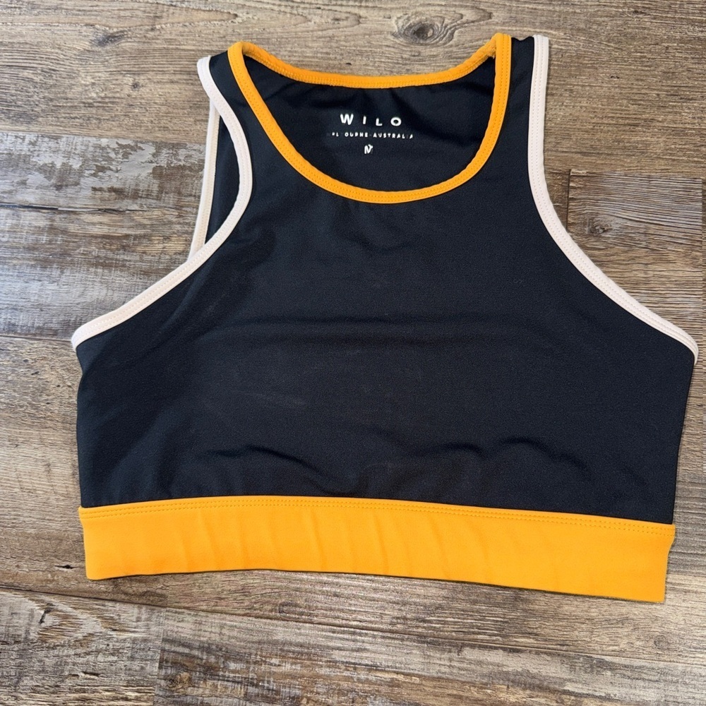 Wilo The Label Sports Bra Medium Black Orange Colorblock Racerback Activewear